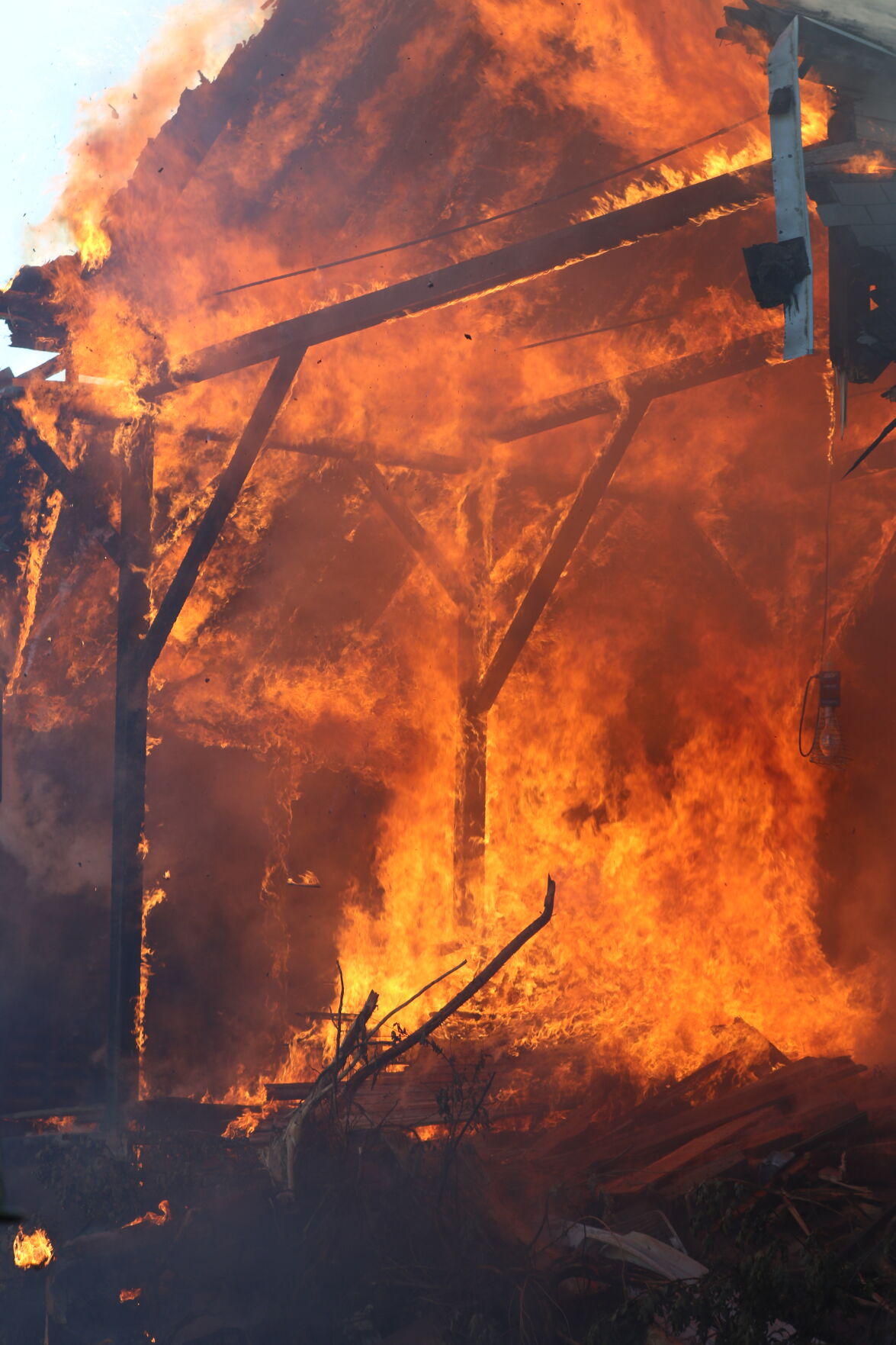 Fire_8559.JPG